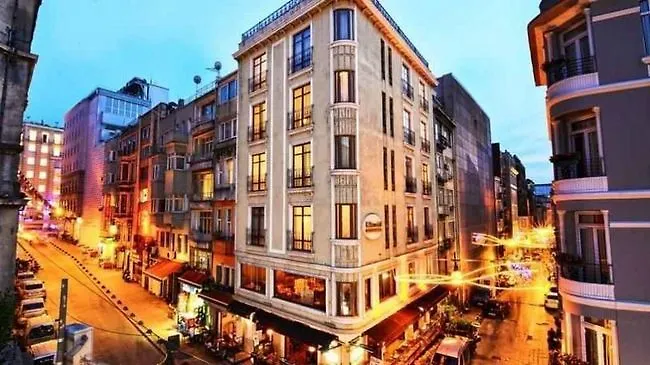 Iq Hotel Istanbul 3*,