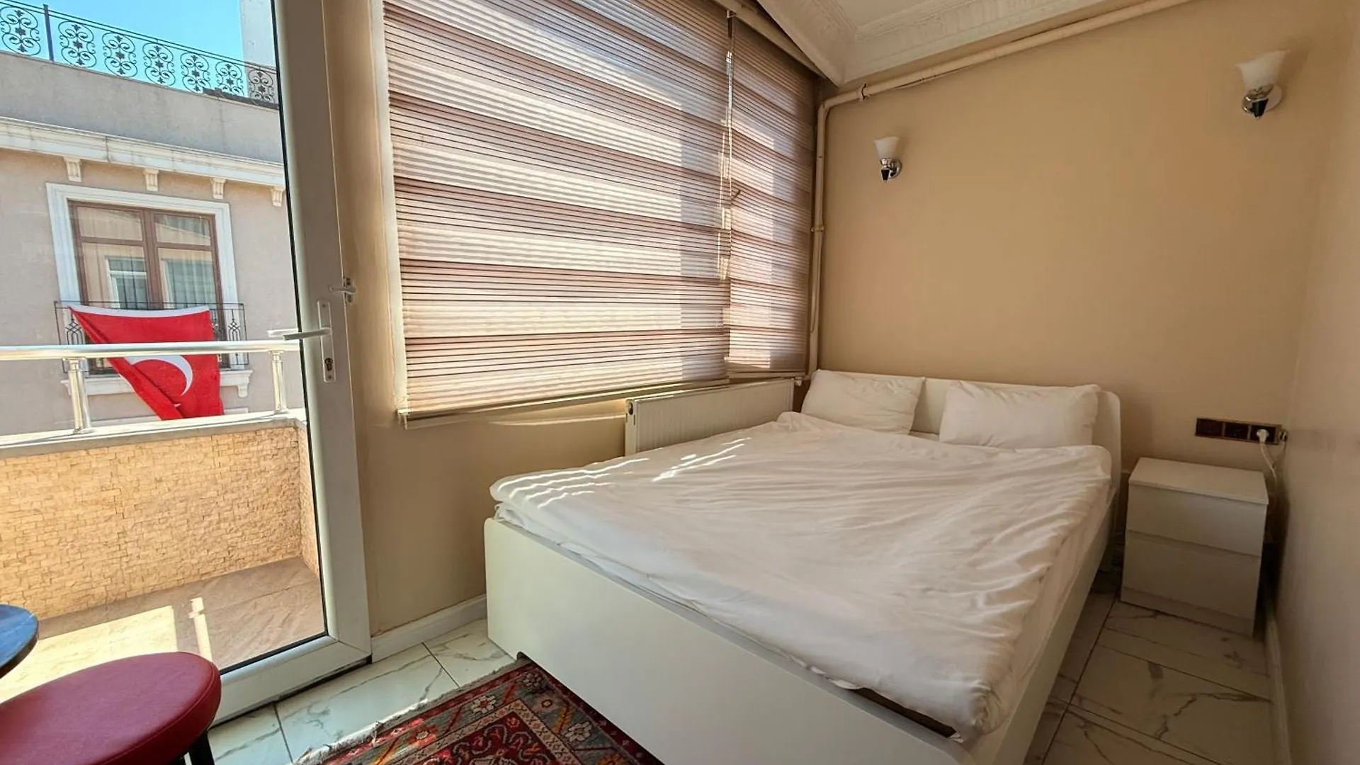 Iq Hotel Стамбул 3*,  Турция